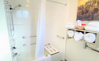 2 Double Beds Hotel Room; Accessible Room with Bathtub